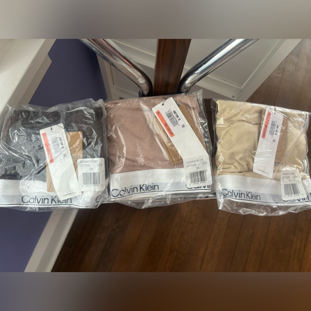 Calvin Klein Modern Cotton Naturals Plus Unlined Bralettes